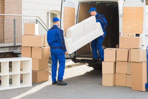 Local Brompton moving team planning a smooth removal day