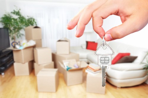 Local Brompton removal truck hire for home and office relocation