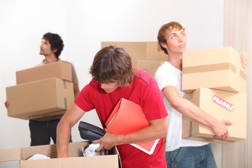 Reliable Brompton removals service with organized moving process
